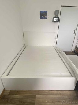 postel 140x200 + matrace + rosty - 2
