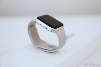 Apple Watch SE 2022 40mm - 2