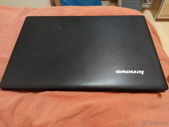 17,3" Lenovo notebook 2,4ghz - 2