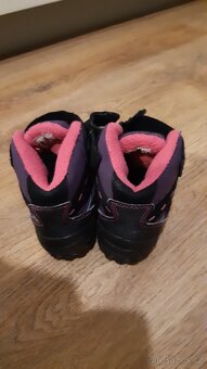 Zimní boty dívčí, č. 25 - 2