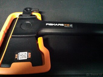 Sekerka profi FISKARS 18 - 44,5 cm - 2