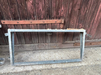 Pozinkovaná ocelová okna včetně rámů - 2