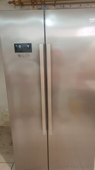 Americka lednice Beko - 2