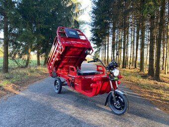 Elektro Pracovní Tříkolka - Tuk Tuk | 600kg nosnost | 45km/h - 2