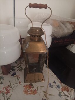 Lampa ,mosaz ,asi původně lodní . - 2