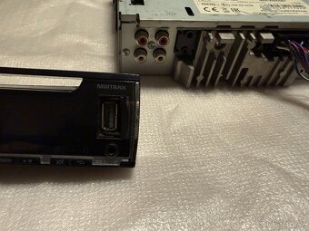 Autorádio Pioneer DEH-X5600BT - 2