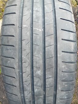 Prodám Sadu pneu 235/45/20 Bridgestone, Letni - 2