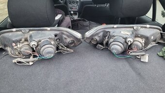 Peugeot 306 svetla - 2