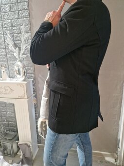 Pánský zimní kabát Esprit – vel. 48 (M/L). - 2