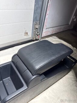 Bmw e46 loketní opěrka - 2