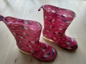 Boty vel. 22 - 31 (14,3 – 21 cm) - 2