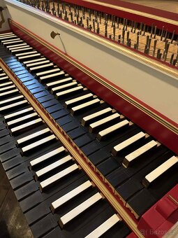 Francouzské dvoumanuálové cembalo Zuckermann podle Taskina - 2