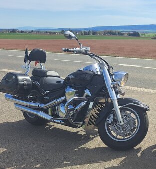 Suzuki intruder c1800r - 2