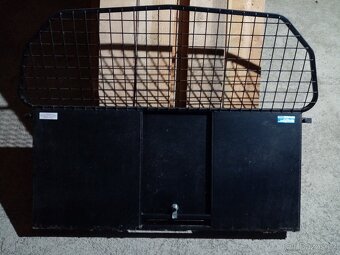 Zábrana do auta o - 2