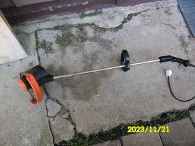 strunovou sekačku a sekací lištu - 2