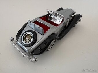 MATCHBOX YESTERYEARS mercedes - 2