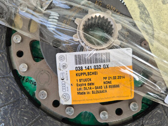 Nová originál lamela spojky 240mm Škoda Fabia I (6Y) RS - 2