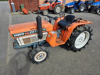 malotraktor Kubota B1702 4x4 - 2