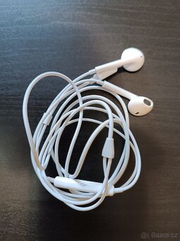 Sluchátka Apple nová (3ks) - 2