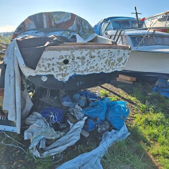 Ploutvokýlová Plachetnice Eurocruiser 7,5 m - 2