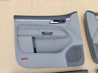 Tapecirunky Volkswagen Touran - 2