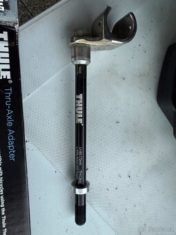 Thule pevná osa 12x148mm 160-172 mm M12x1.0 a Thule závěs ez - 2