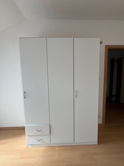 Stary nabytek za odvoz - 2
