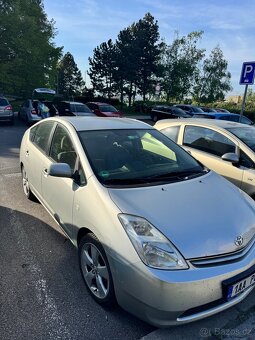 Toyota Prius 2 - 2
