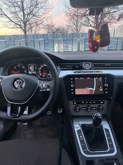 Prodám Volkswagen Passat b8 1.6tdi 88kw bez AdBlue Rv. 2015 - 2