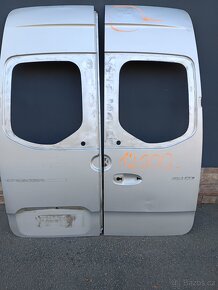 Zadní dveře Mercedes Benz Sprinter W907 - 2