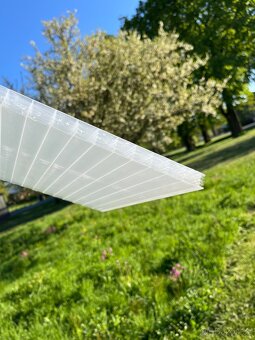 Komůrkový polykarbonát Lexan - 2
