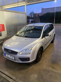 Ford Focus II combi, 1.6 benzín, 74 kW - 2