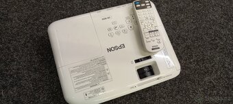 Projektor Epson EB-W06 - 2