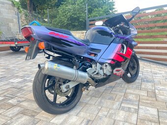 Honda CBR 600F r.v. 1992 TOP - stav - 2