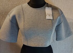 69,- Kč za balíkovnu. Zara. Casual top. Oversized. - 2