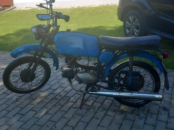 JAWA - MUSTANG - 2