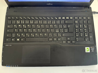 Notebook Fujitsu LifeBook A544 - 2
