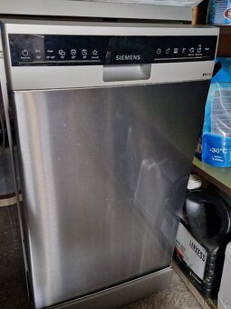 Myčka nádobí Siemens IQ300 - 2