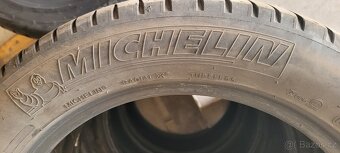 Prodám 4ks Pneumatiky Letní 225/50 R17 - 2