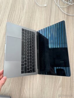 Apple MacBook Pro 13" (A1708) - 2