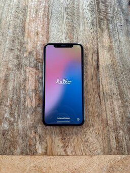 iPhone 11 Pro - 2