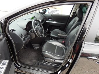 MAZDA 5 2.0 BENZIN GTA  XENONY EL.DVEŘE KŮŽE ALU R17 2010 - 2