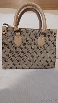 Guess kabelka - 2