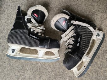Dětské lední brusle Botas vel. 33, (21,5cm) - 2