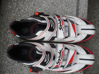 Silniční cyklotretry Spiuk Z51R velikost 42 - 2