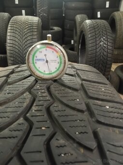 205/55 R16 BRIDGESTONE (5mm) č.15871/g - 2