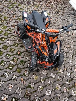 Dětská elektrická čtyřkolka - 2