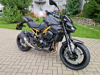 Kawasaki Z900 Černá Matná model 2026 - Nový Motocykl - 2