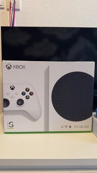 Prodám Xbox série S 512 GB - 2