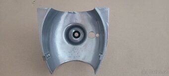 Kryt karburátoru půlbunová kývačka - 2